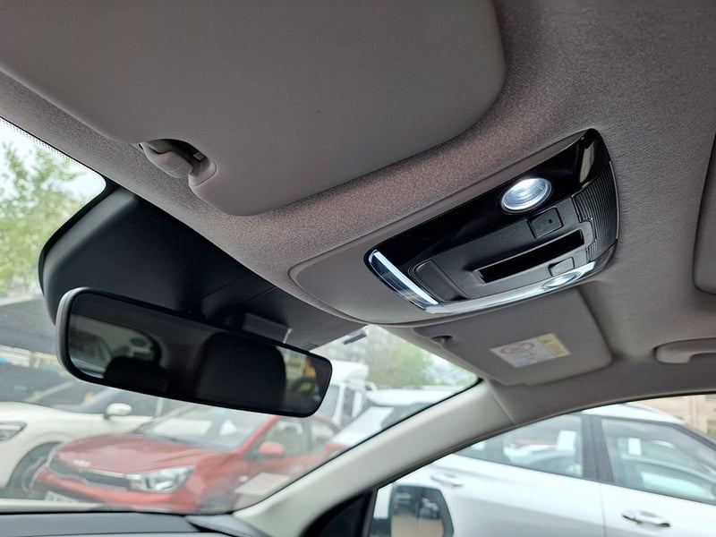 Kia NIRO HEV EX 1.6L 6DCT GDI FULL 2023 - Imagen 18 de 20