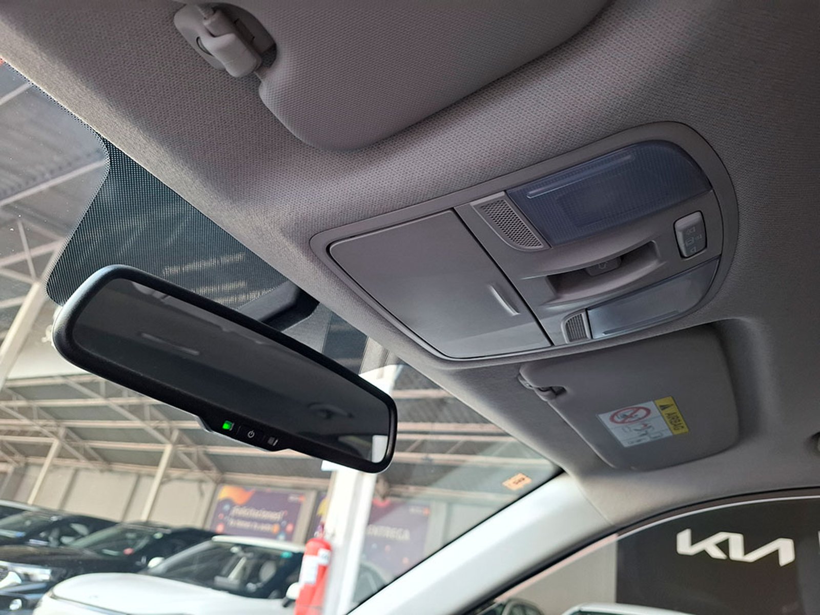 KIA SONET EX 1.5 IVT FULL 2023 - Imagen 18 de 20