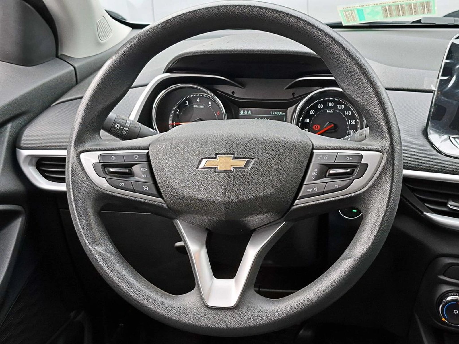 CHEVROLET TRACKER 1.2 LTZ P MT 2024 - Imagen 15 de 20