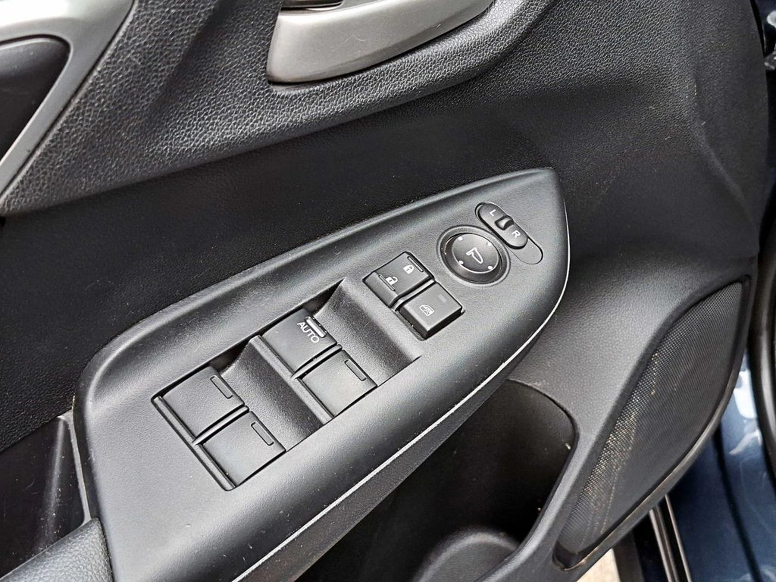 HONDA WR-V 1.5 EX AT 2024 - Imagen 11 de 19