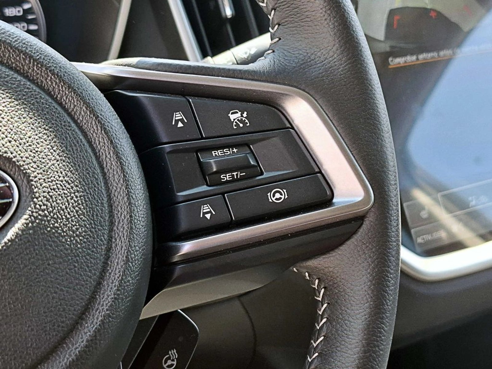 SUBARU EVOLTIS 2.4T LIMITED  AWD CVT AT 5P 2026 - Imagen 18 de 20