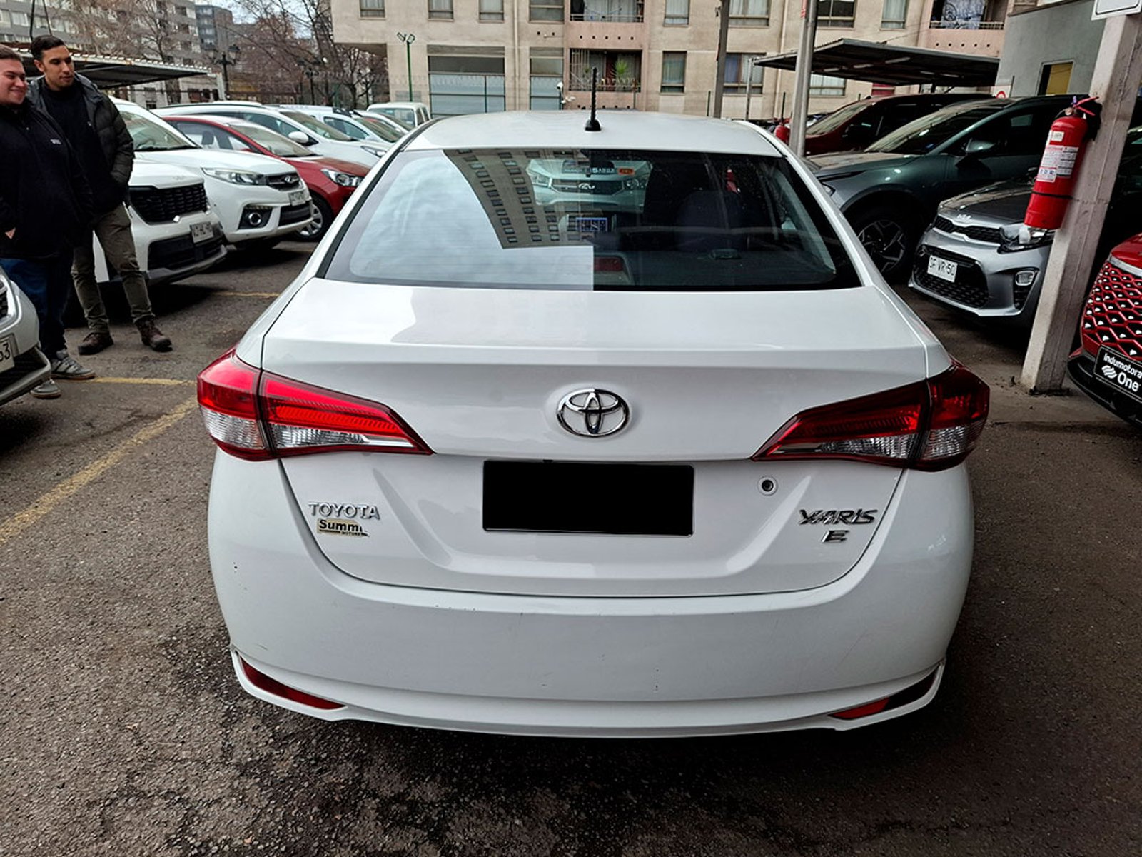 Toyota YARIS SEDAN 1.5 XLI C 2022 - Imagen 5 de 20