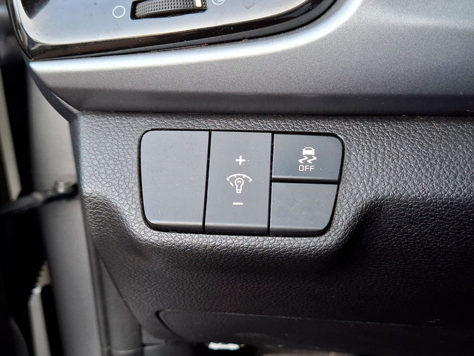 Kia RIO 4 EX 1.4L 6MT CI FULL 2023 - Imagen 20 de 20