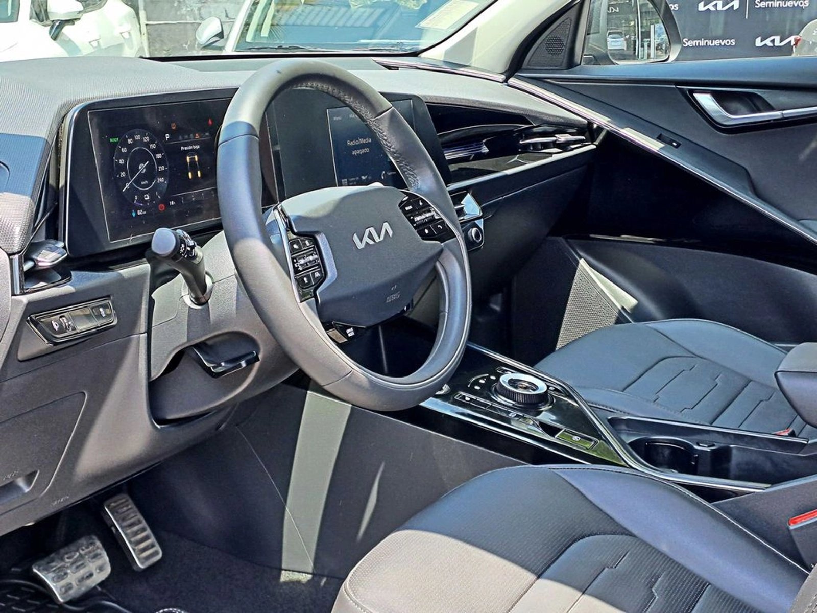 Kia NIRO EV AT 2023 - Imagen 8 de 16