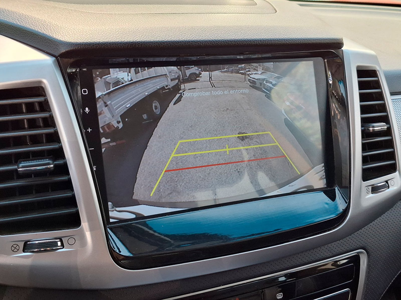 SSANGYONG REXTON 2.2T 2023 - Imagen 15 de 20