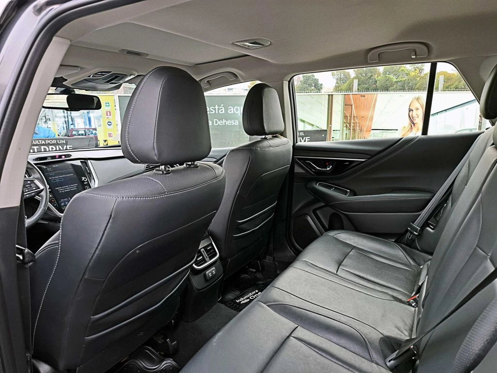 SUBARU OUTBACK 2.5 AWD AT 4X4 2023 - Imagen 12 de 19