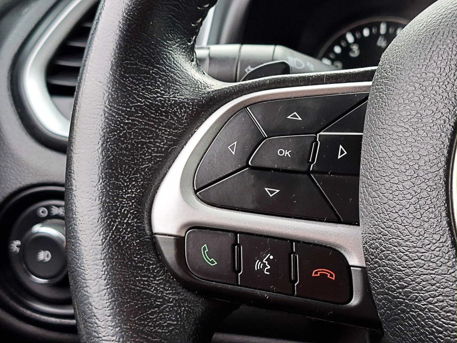 Jeep RENEGADE 1.8 SPORT LX AT 2022 - Imagen 14 de 19