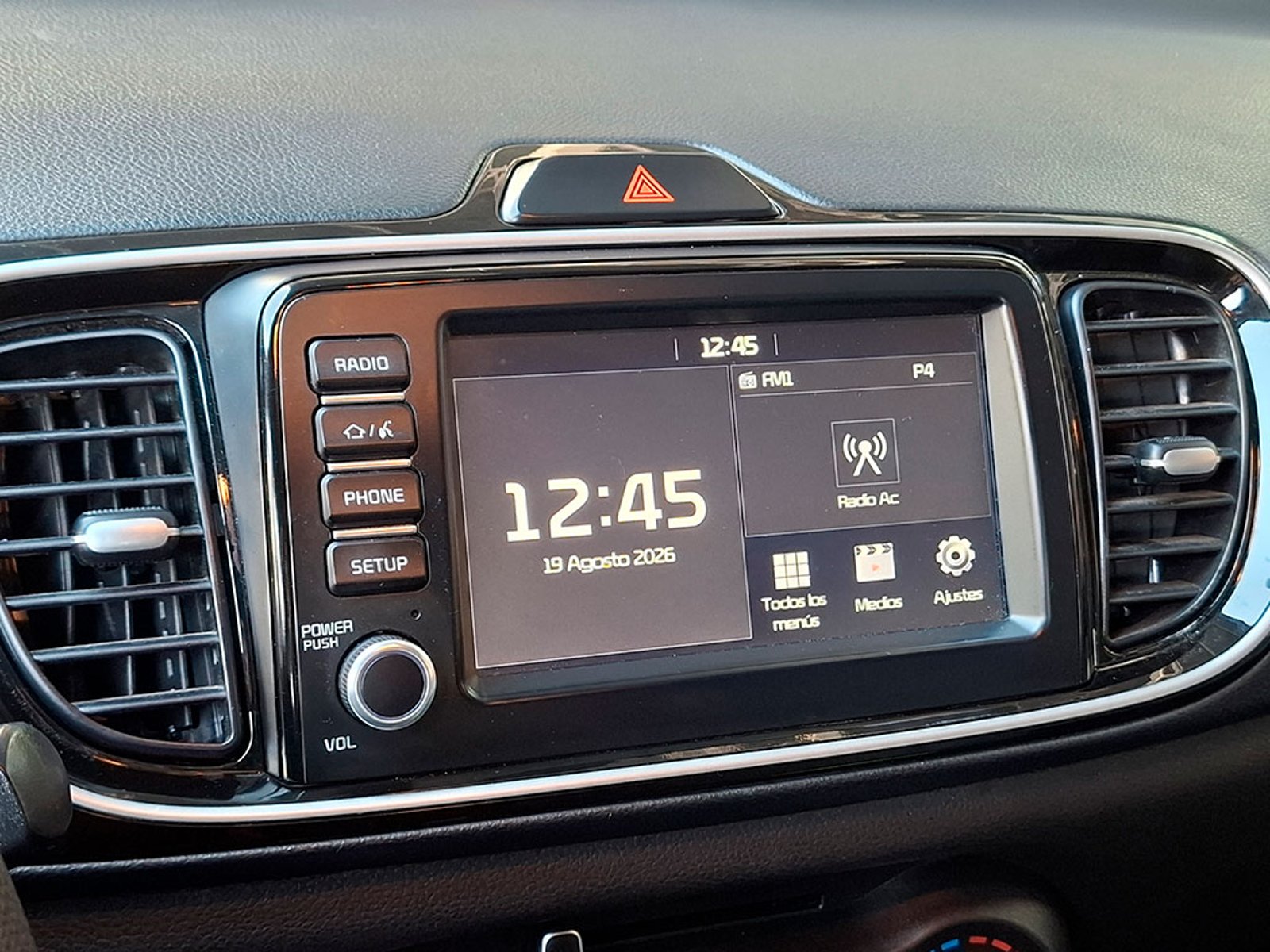 Kia SOLUTO EX 1.4L 5MT G SRF FULL 2025 - Imagen 13 de 20