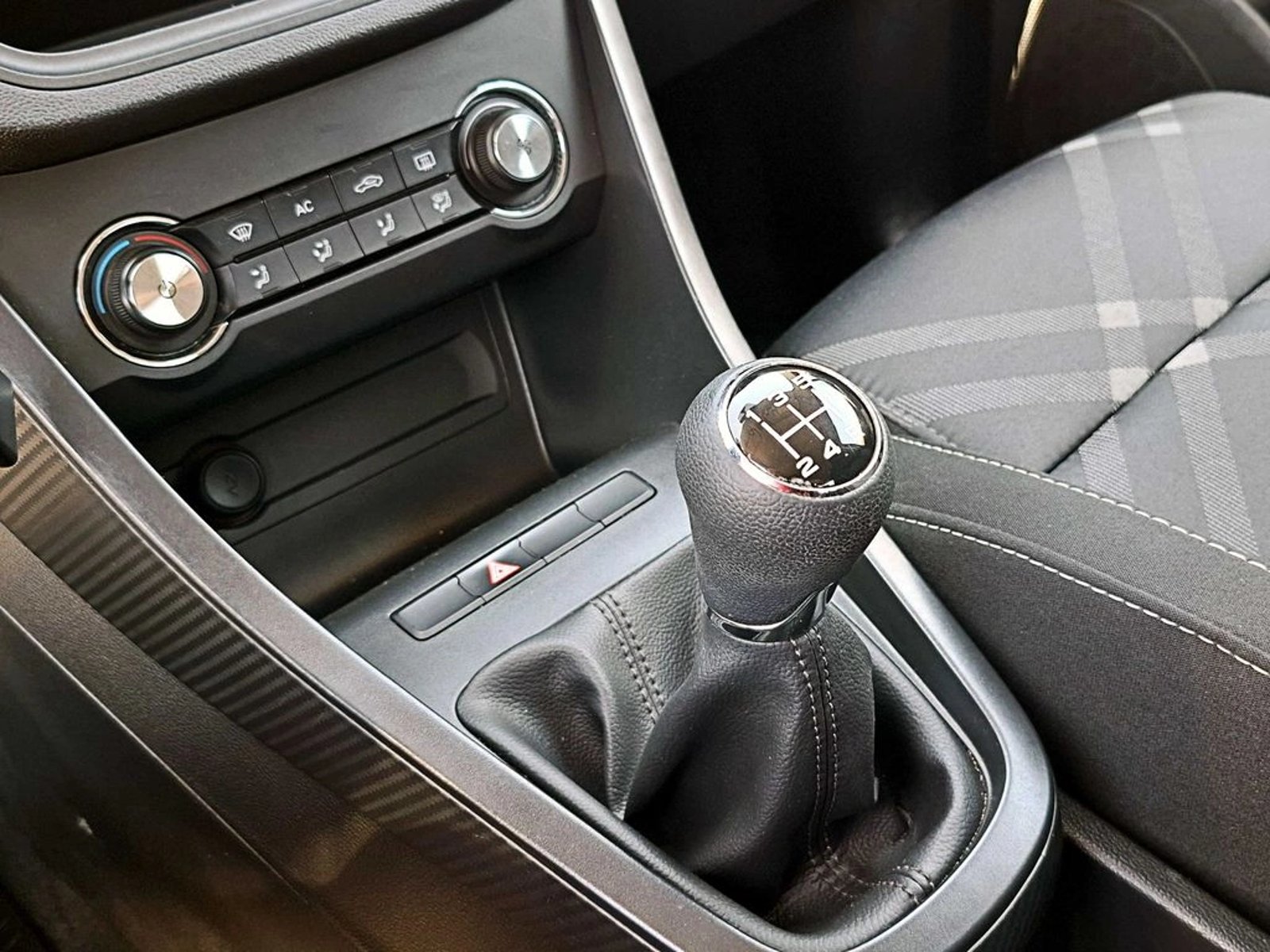 MG 3 1.5 2022 - Imagen 15 de 15