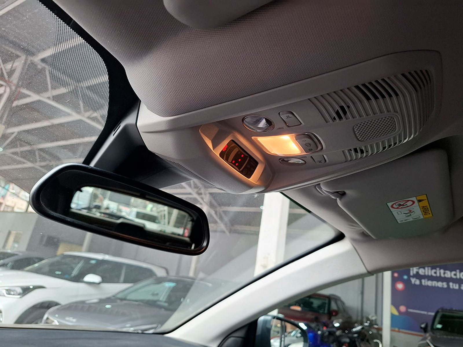 Citroën C5 AIRCROSS 2.0 DSL AUT 2021 - Imagen 18 de 20