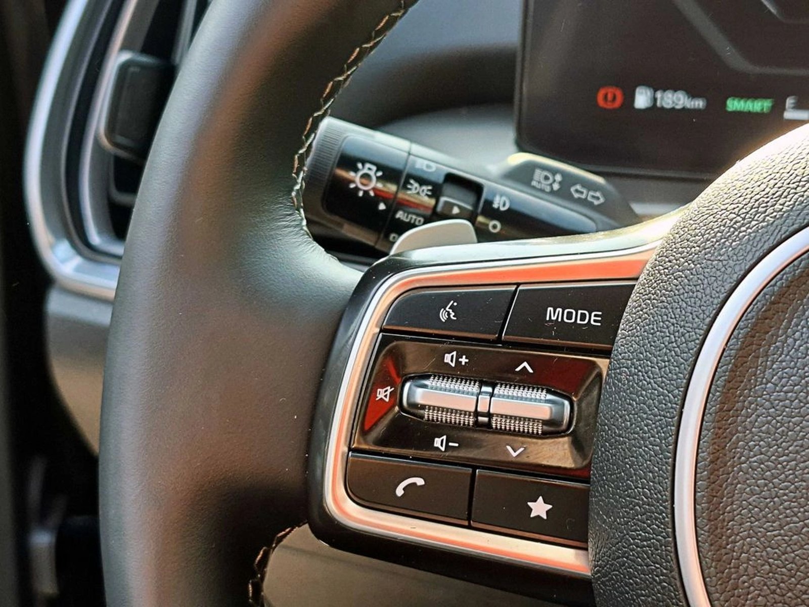 KIA SORENTO 4WD 3.5 AT 2024 - Imagen 12 de 16