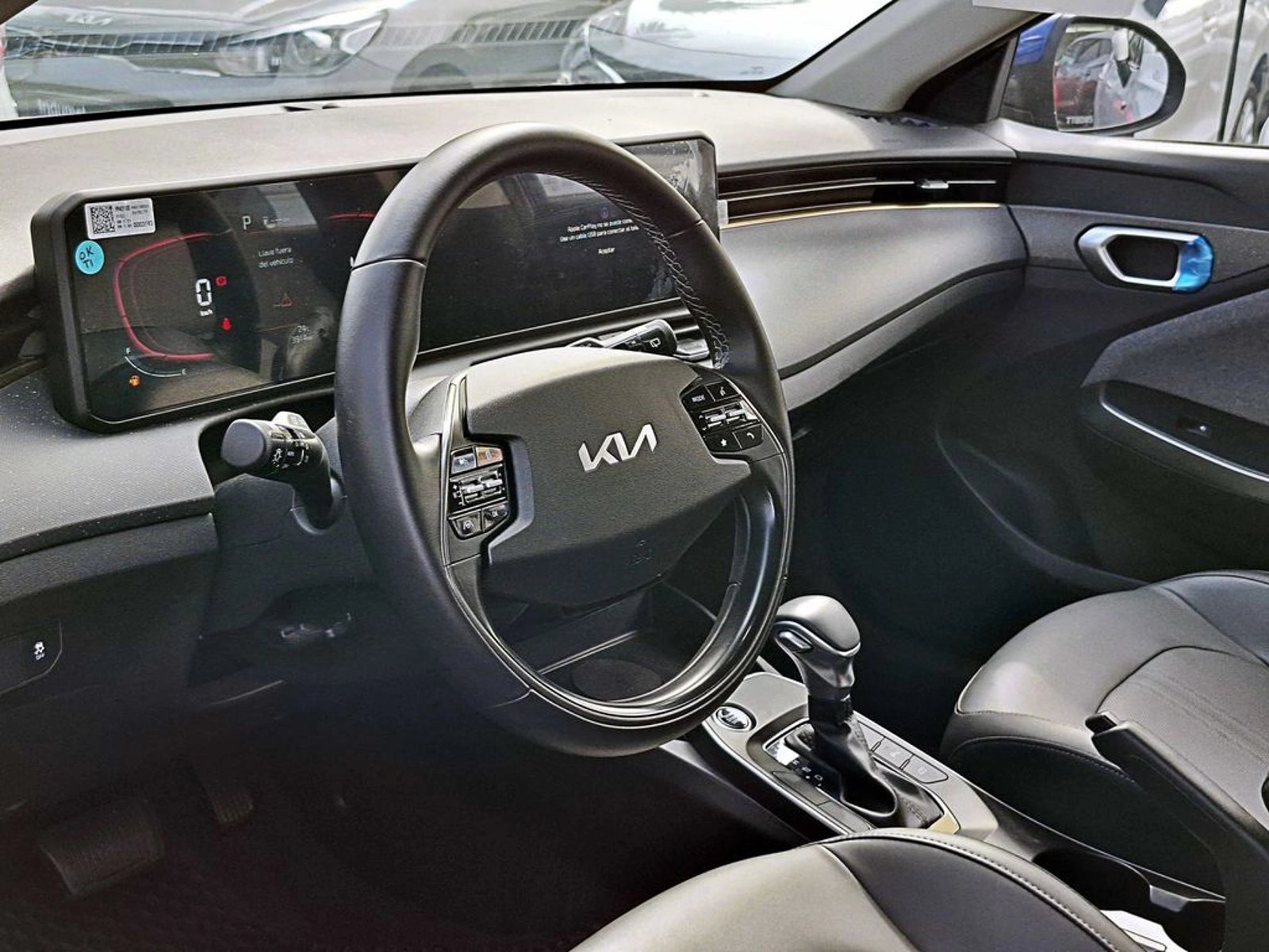 KIA K3 1.6 EX 4X2 AT 5P 2025 - Imagen 9 de 18