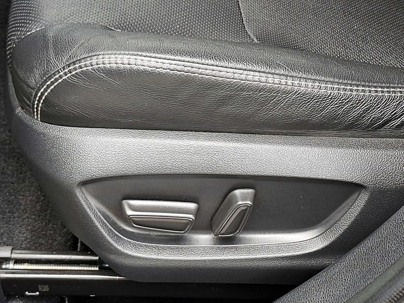 Toyota COROLLA HYBRID 1.8  CVT AT 4P 2022 - Imagen 10 de 18