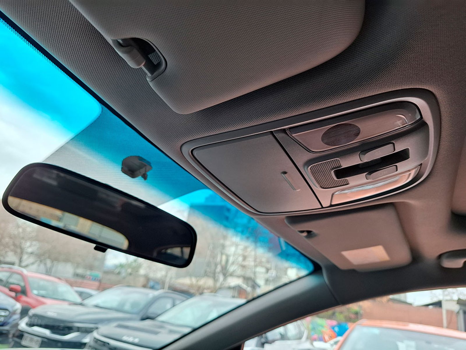 Kia SPORTAGE LX 2.0L GSL 6MT 2WD 6AB SPECIAL PACK 2018 - Imagen 18 de 20