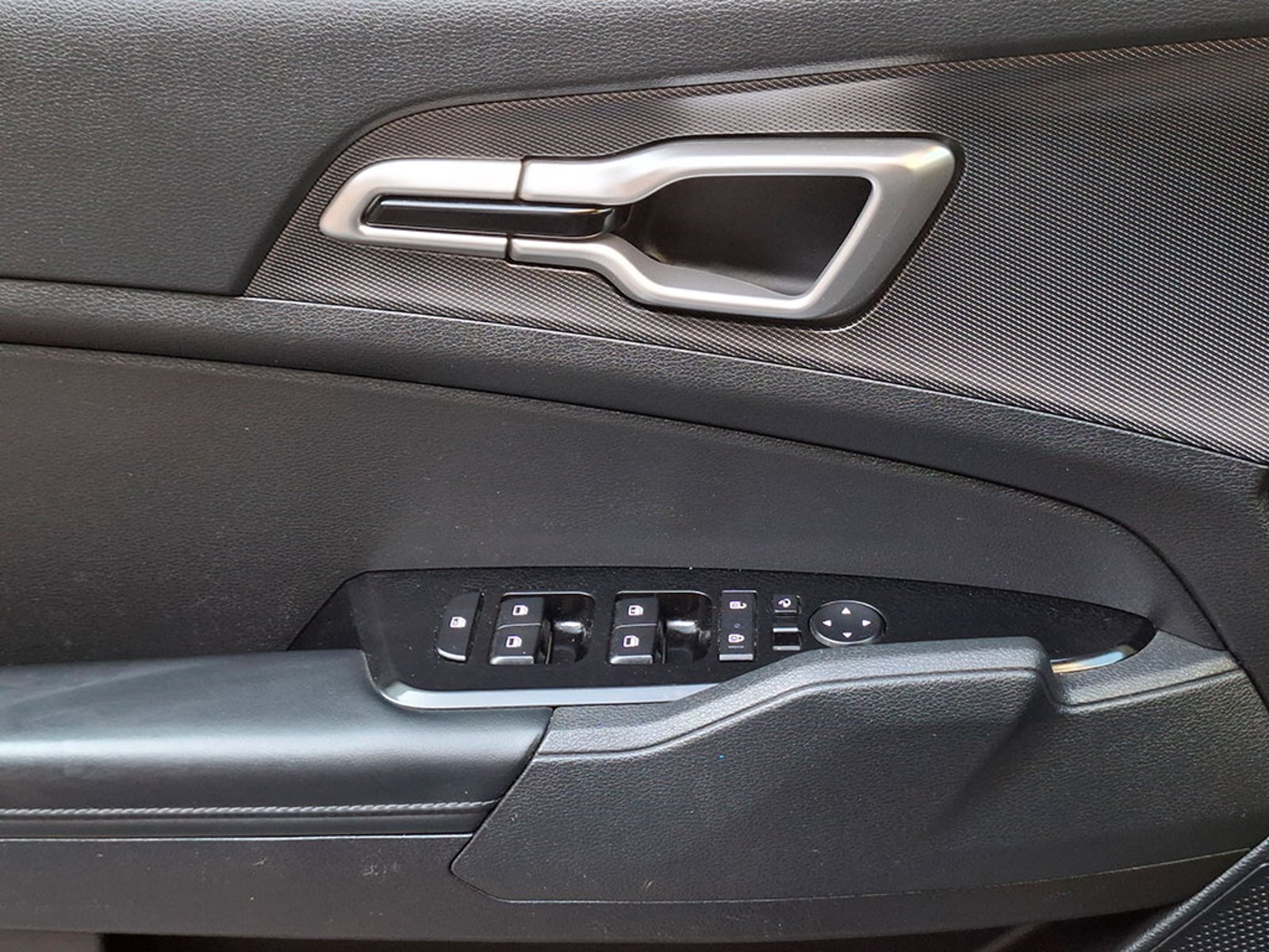 Kia SPORTAGE EX 2.0L 6MT GSL 2023 - Imagen 19 de 20