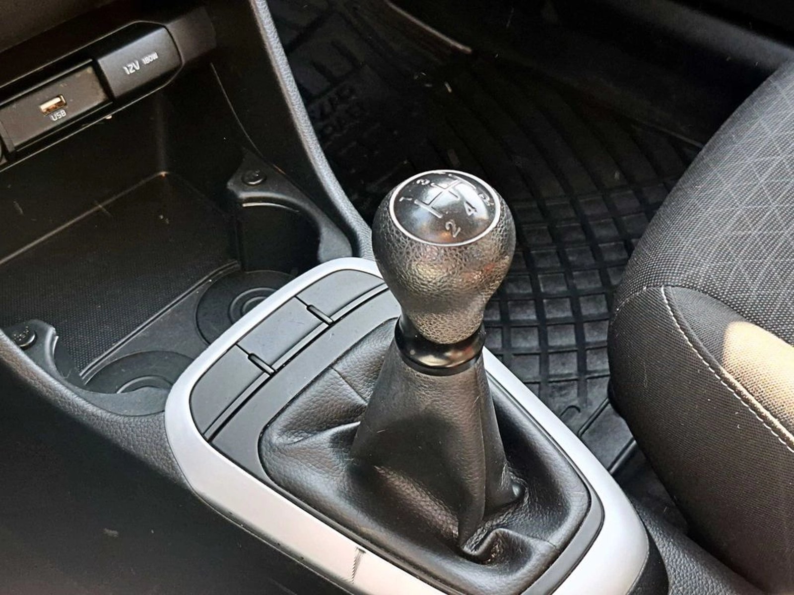 KIA MORNING 1.2  AC 5MT 5P 2022 - Imagen 18 de 18