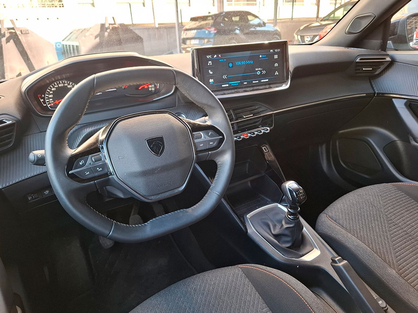 PEUGEOT 2008 ACTIVE 130 1.2 MT 2025 - Imagen 10 de 20