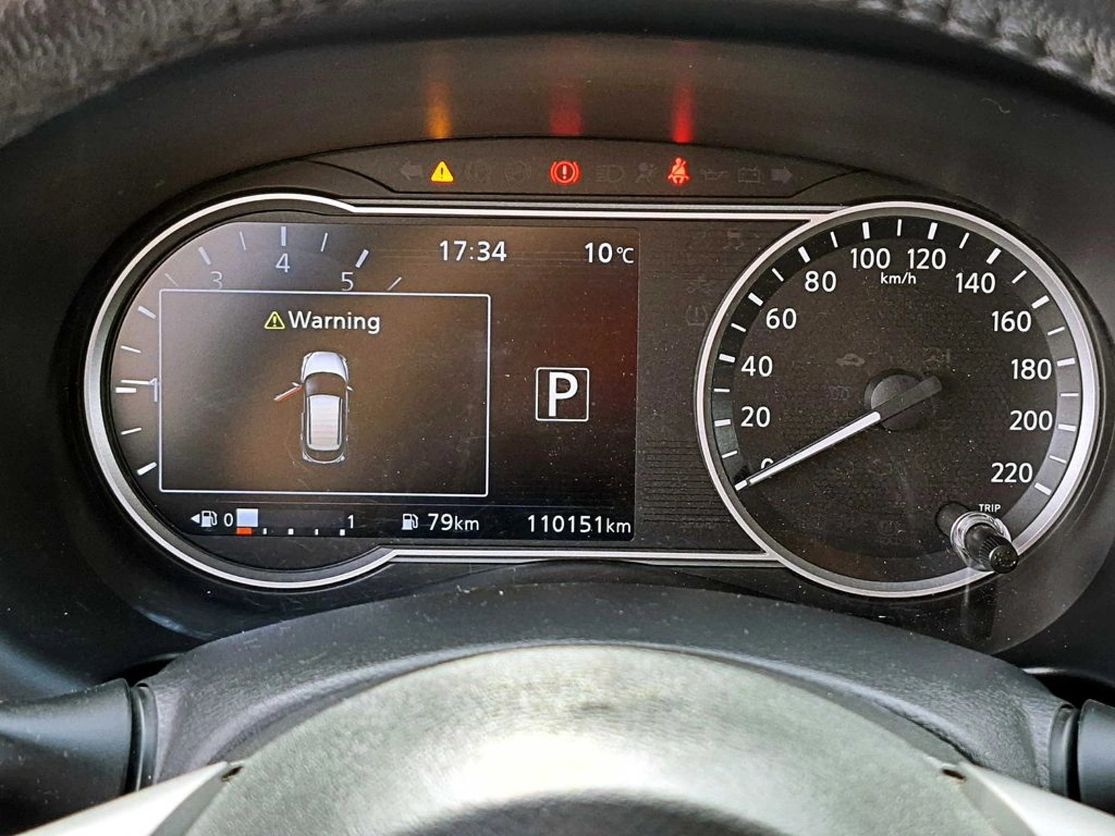 Nissan KICKS 1.6  AT 2018 - Imagen 14 de 17