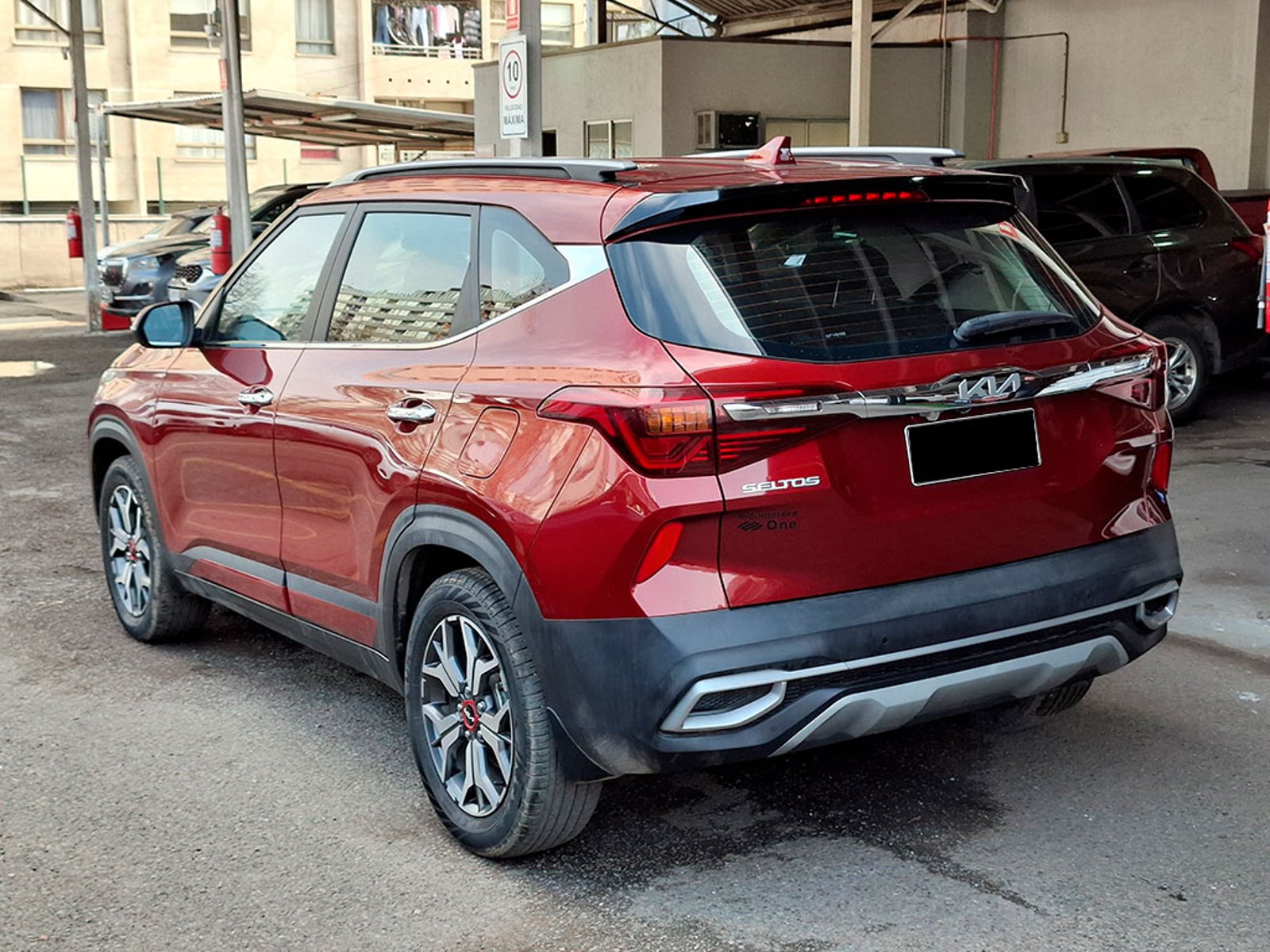 Kia SELTOS MPI 6MT 1.6 2022 - Imagen 6 de 20