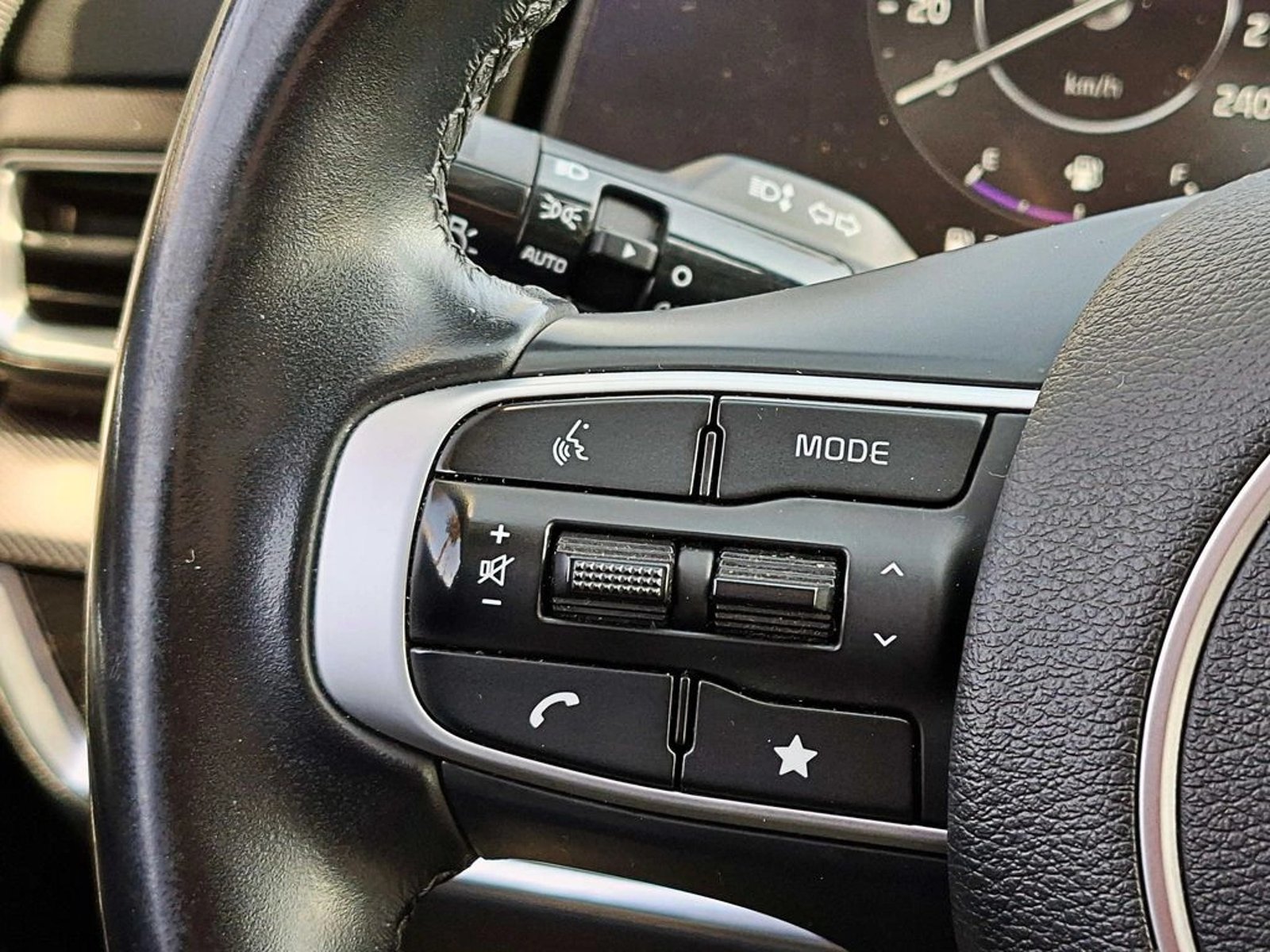 KIA SPORTAGE 2.0 EX  MT 2023 - Imagen 13 de 17
