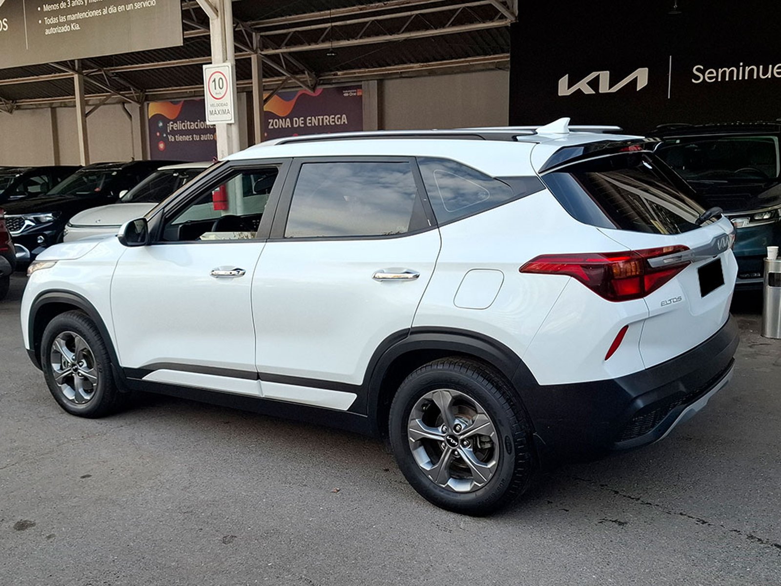 KIA SELTOS EX 1.6 AT 2023 - Imagen 4 de 20