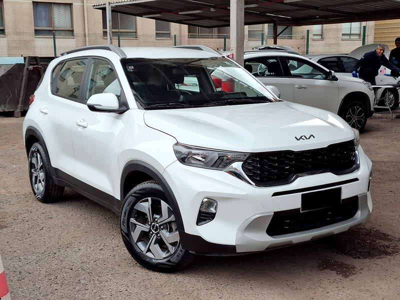 Kia SONET EX 1.5L 6MT ACC PLUS 2022 - Imagen 3 de 20