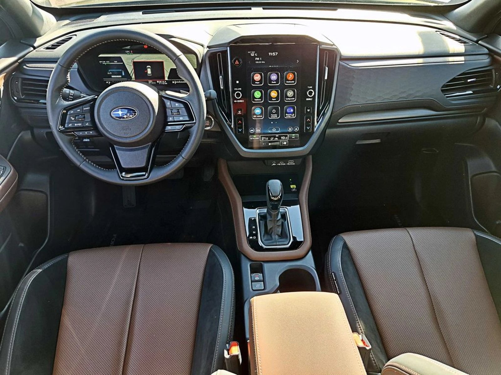 Subaru FORESTER E-BOXER 2.5 AT 4X4 2026 - Imagen 13 de 19