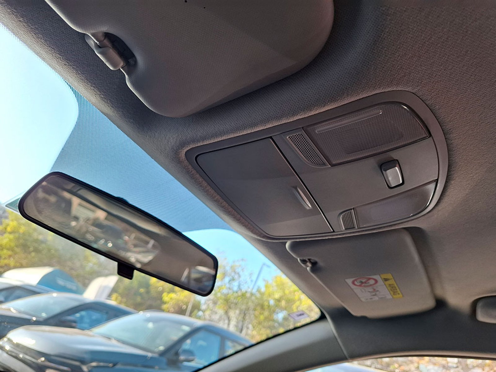KIA RIO 4 1.4 EX AT 2019 - Imagen 17 de 20