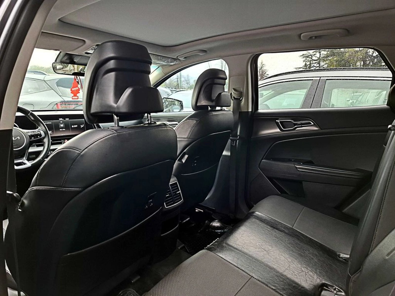 Kia SPORTAGE EX 2.0 AT 2023 - Imagen 12 de 18