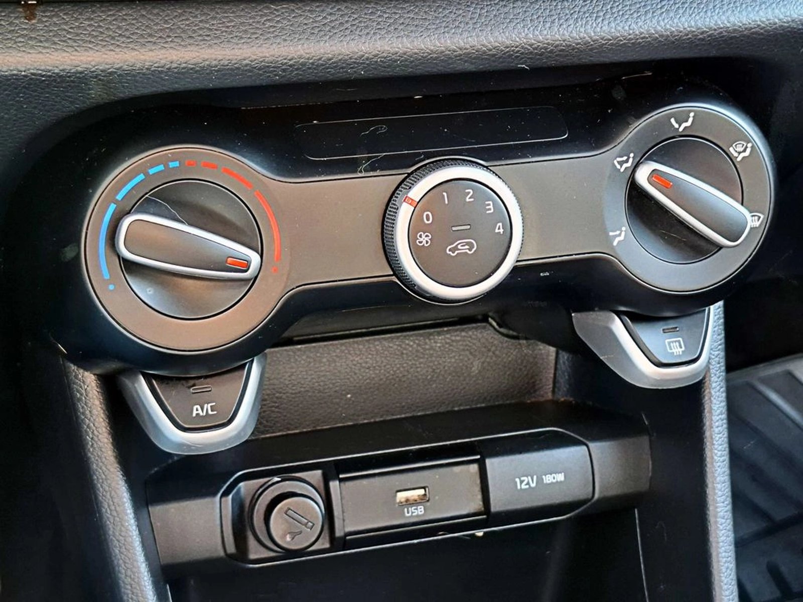 KIA MORNING 1.2  AC 5MT 5P 2022 - Imagen 17 de 18