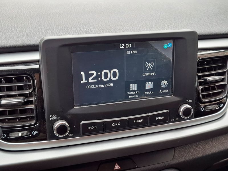 Kia RIO 5 EX 1.6L 6MT FULL 2021 - Imagen 14 de 20