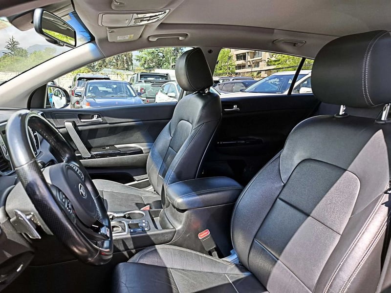 Kia SPORTAGE GTL 2.0 AT 2018 - Imagen 11 de 17
