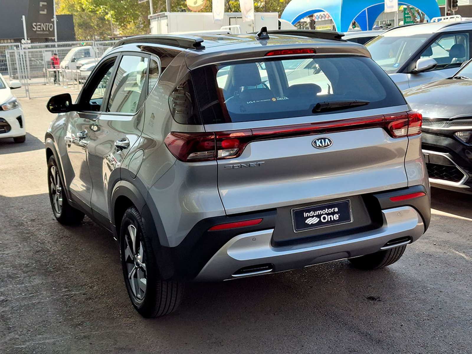Kia SONET EX 1.5L 6MT FULL 2022 - Foto 4 de 20