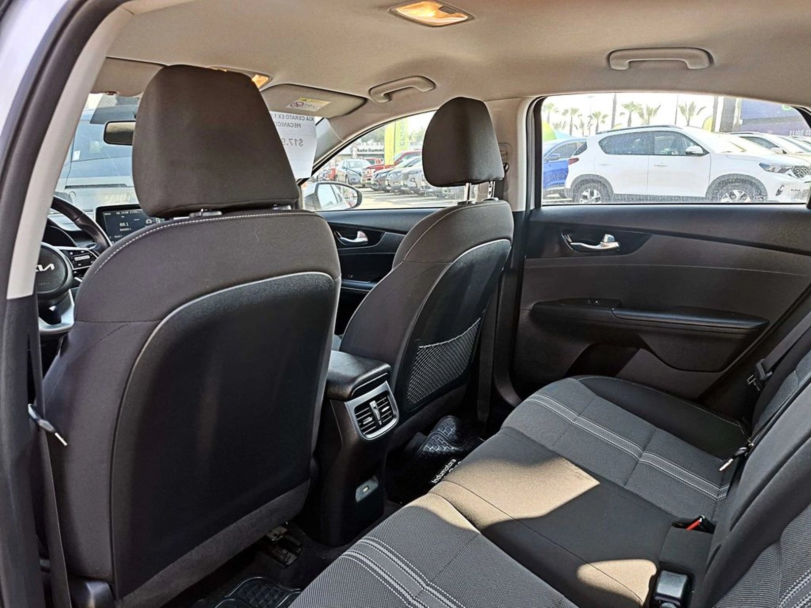 Kia CERATO EX 4X2 1.6 2024 - Imagen 11 de 18