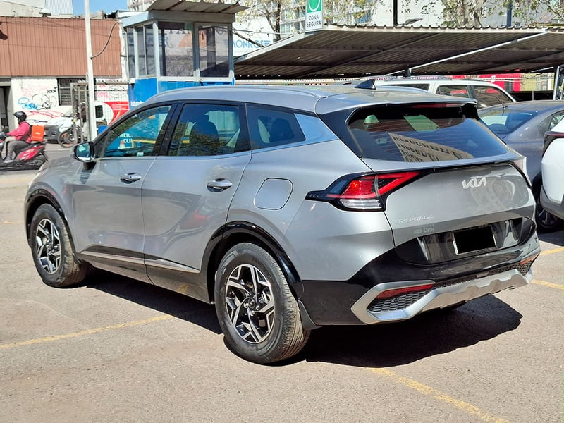 Kia SPORTAGE EX 2.0L 6AT GSL 2022 - Imagen 4 de 20
