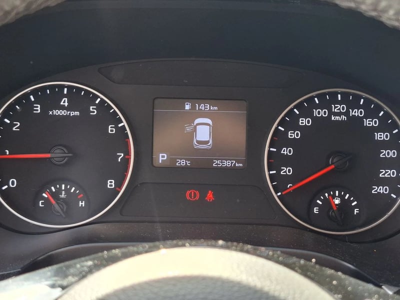 Kia SELTOS 1.6 EX 4X2  5P 2023 - Imagen 14 de 18