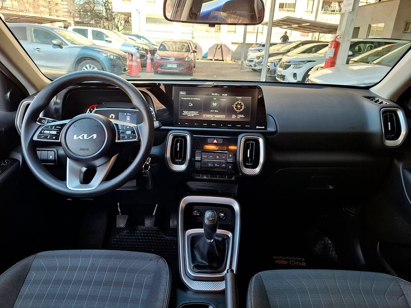 Kia SONET EX 1.5L 6MT ACC PLUS 2023 - Imagen 9 de 20