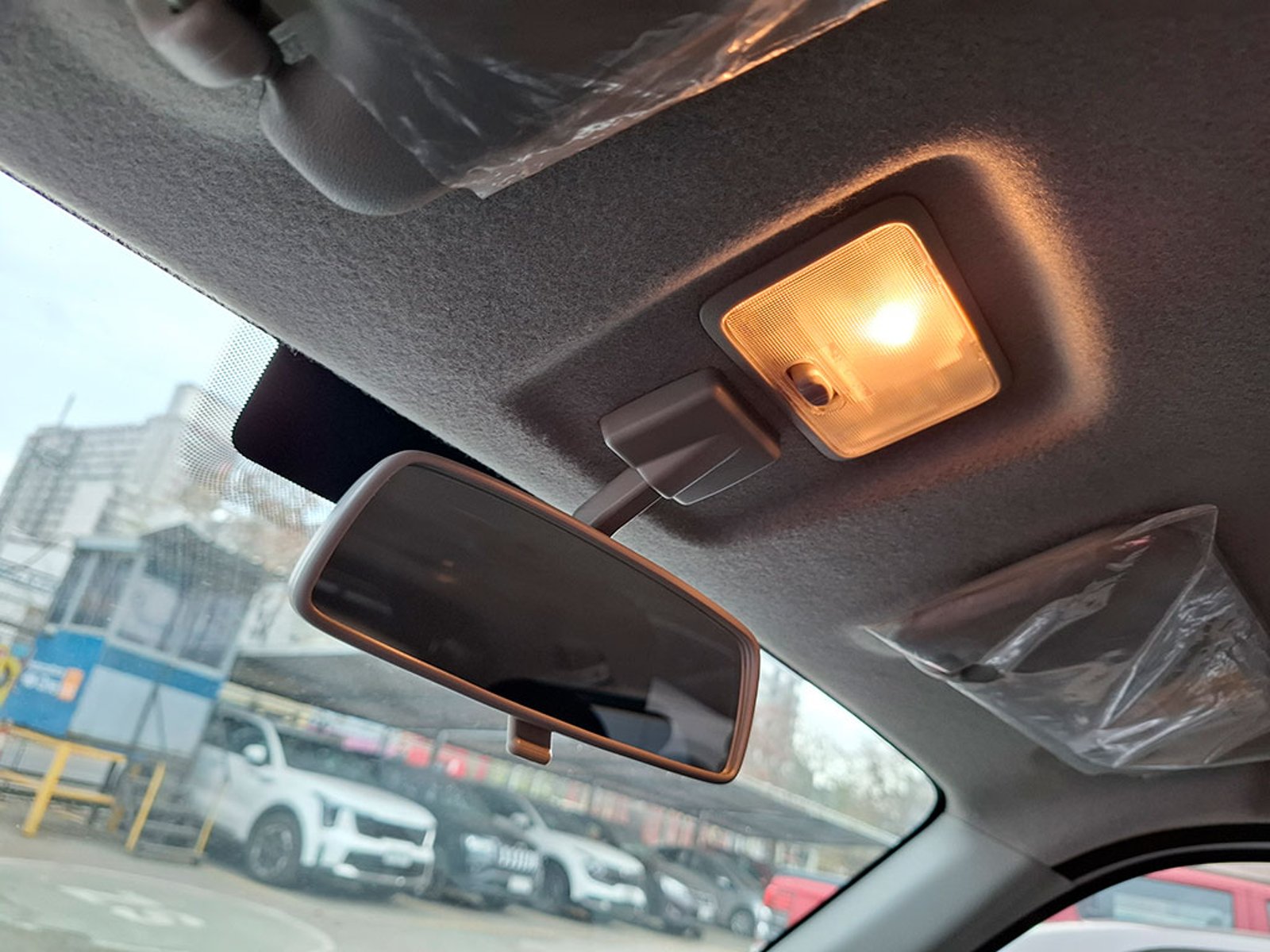 SUZUKI S-PRESSO 1.0 GLX 2023 - Imagen 17 de 20