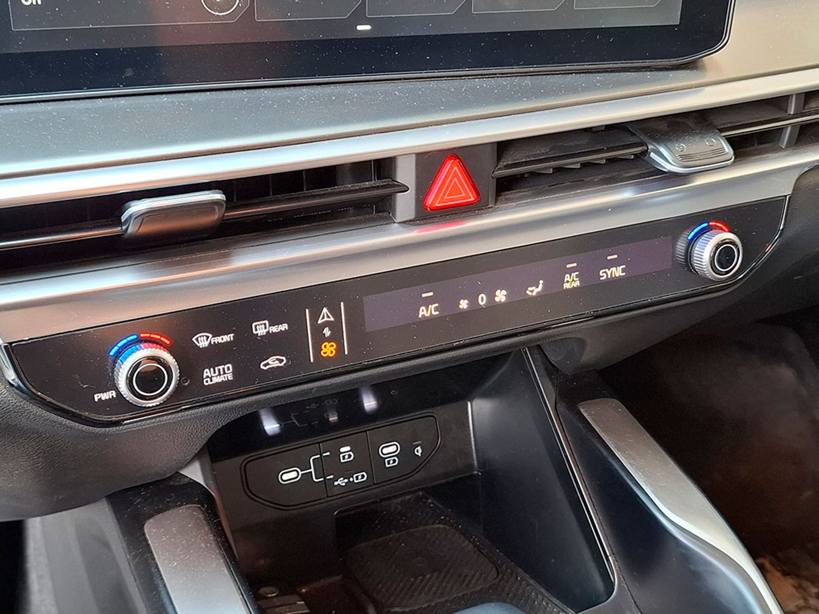 Kia SORENTO 2.2 EX  DSL 4WD 2025 - Imagen 16 de 20