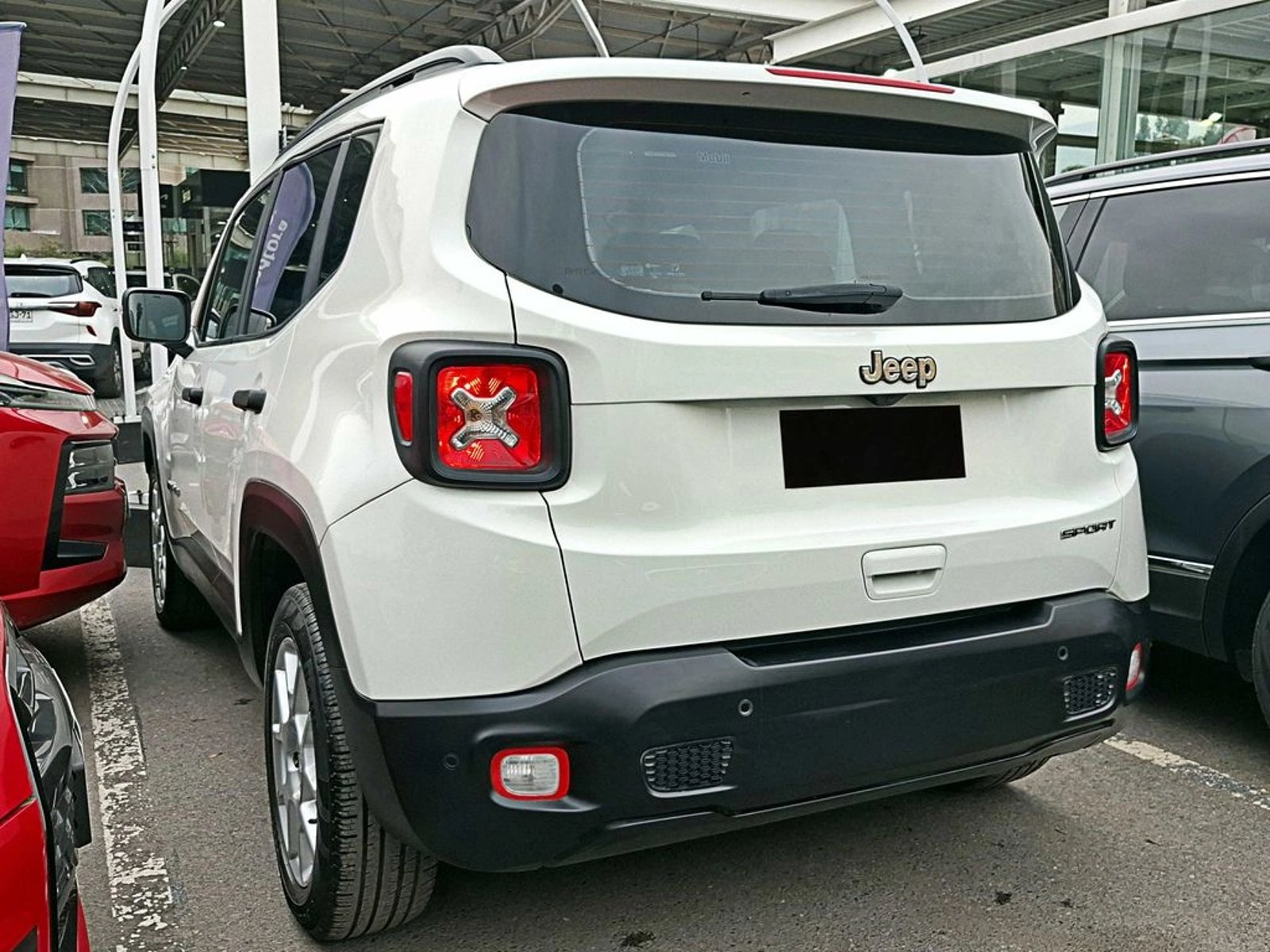 Jeep RENEGADE 1.8 SPORT LX AT 2022 - Imagen 7 de 19
