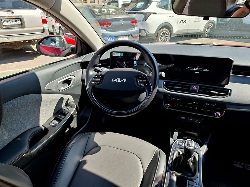 Kia K3 EX MPI 1.6 MT FULL 2024 - Imagen 8 de 20