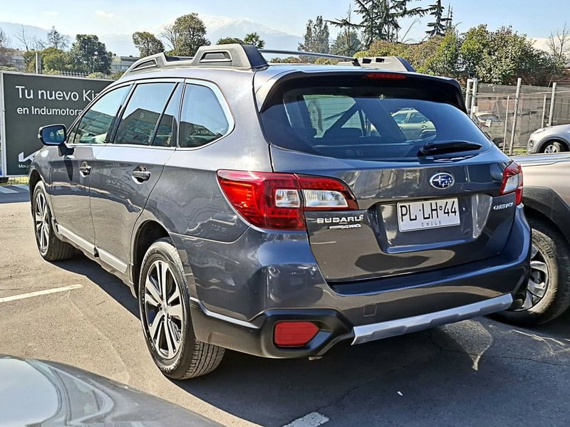 Subaru OUTBACK AWD AT 2021 - Imagen 8 de 20