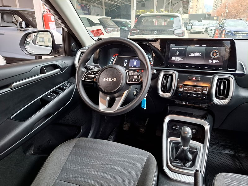 Kia SONET EX 1.5L 6MT ACC PLUS 2022 - Imagen 9 de 20