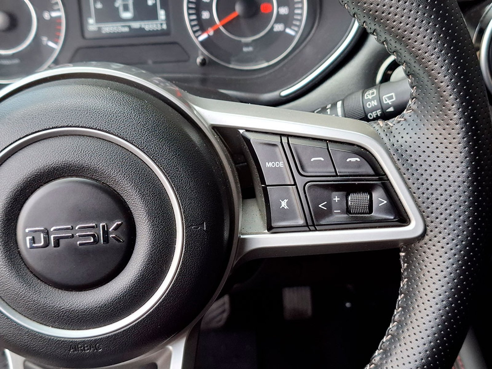 DFSK SUV 500 1.5 CVT 2025 - Imagen 13 de 20