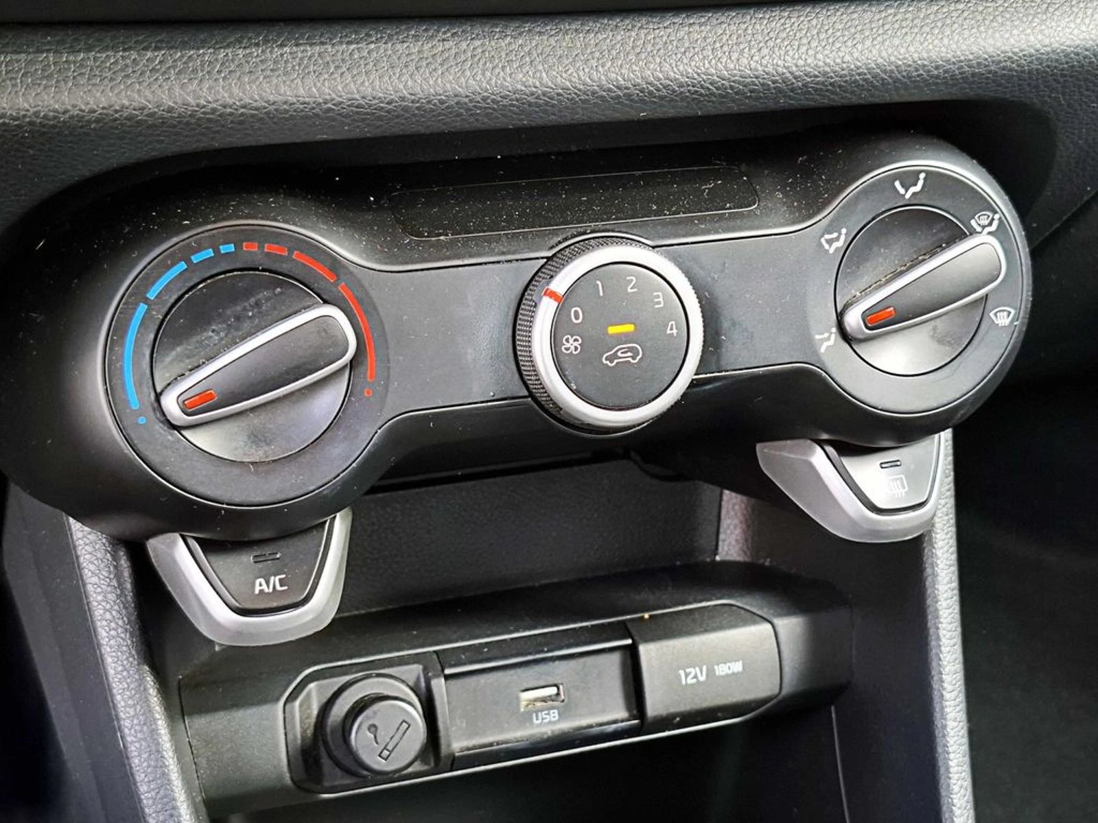 KIA MORNING 1.2  5P 2022 - Imagen 18 de 19