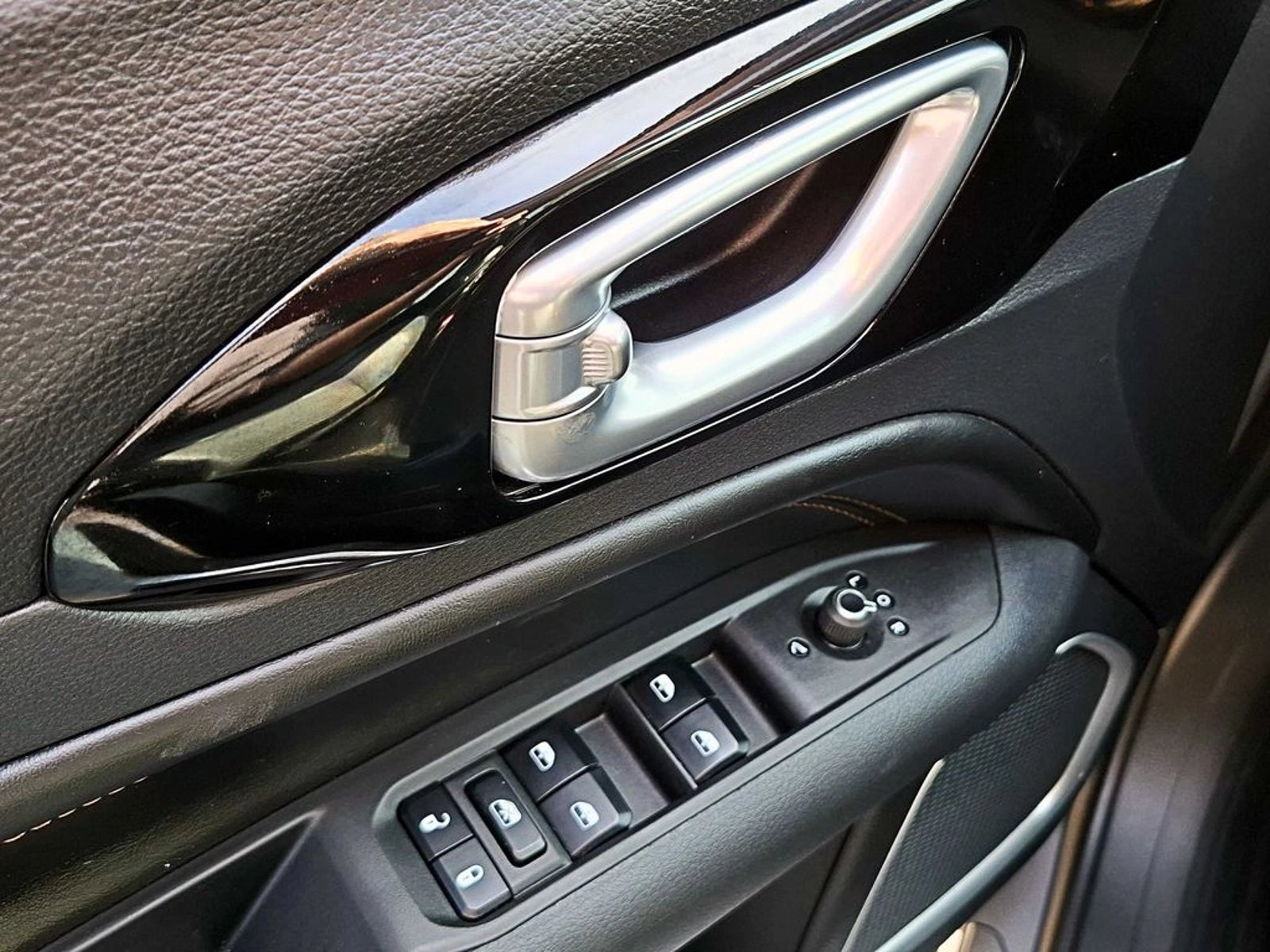 JEEP COMMANDER 1.3 LIMITED AT 2026 - Imagen 10 de 19