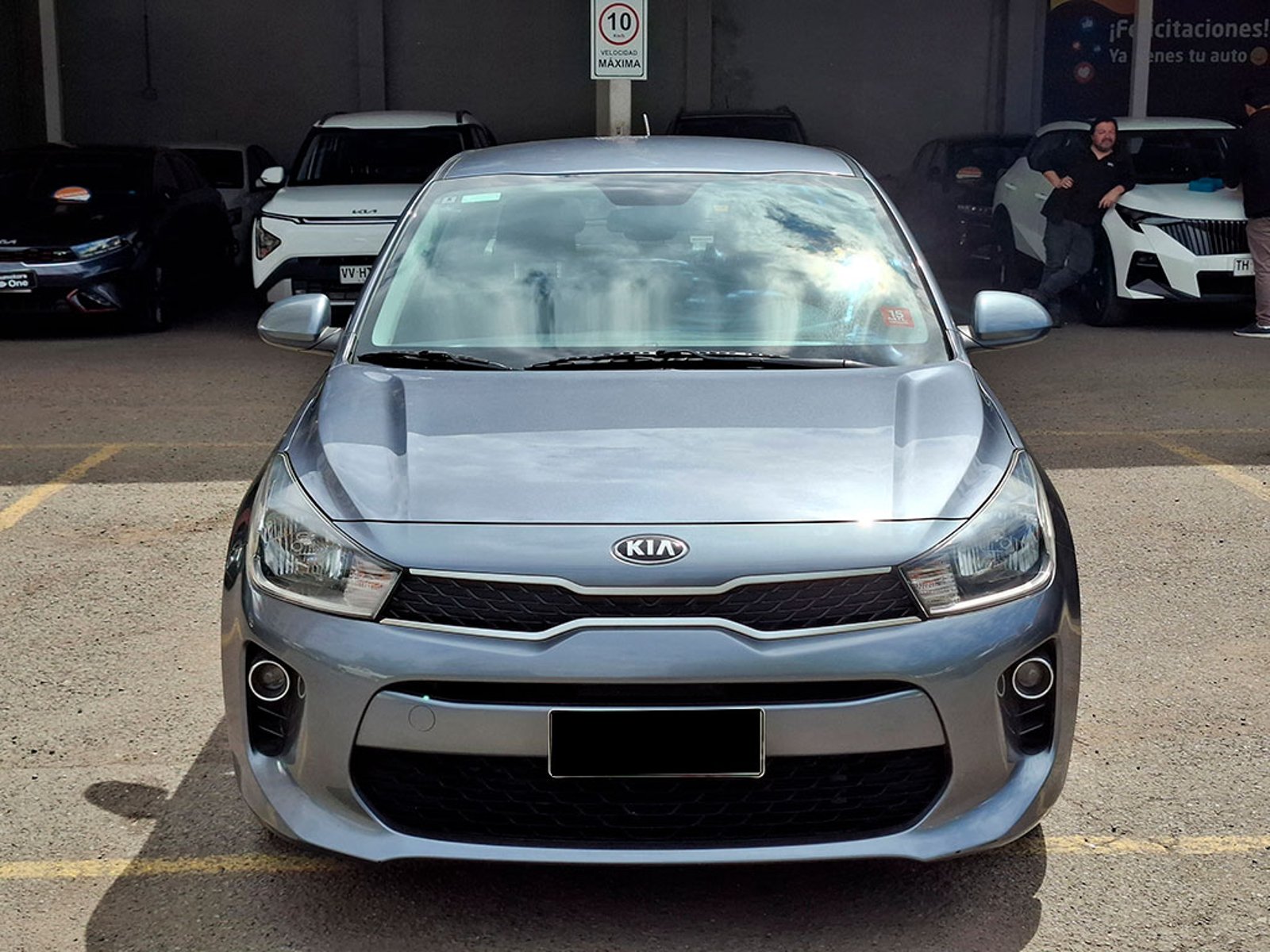Kia RIO 4 LX 1.4L 6MT AC 2020 - Foto 2 de 20