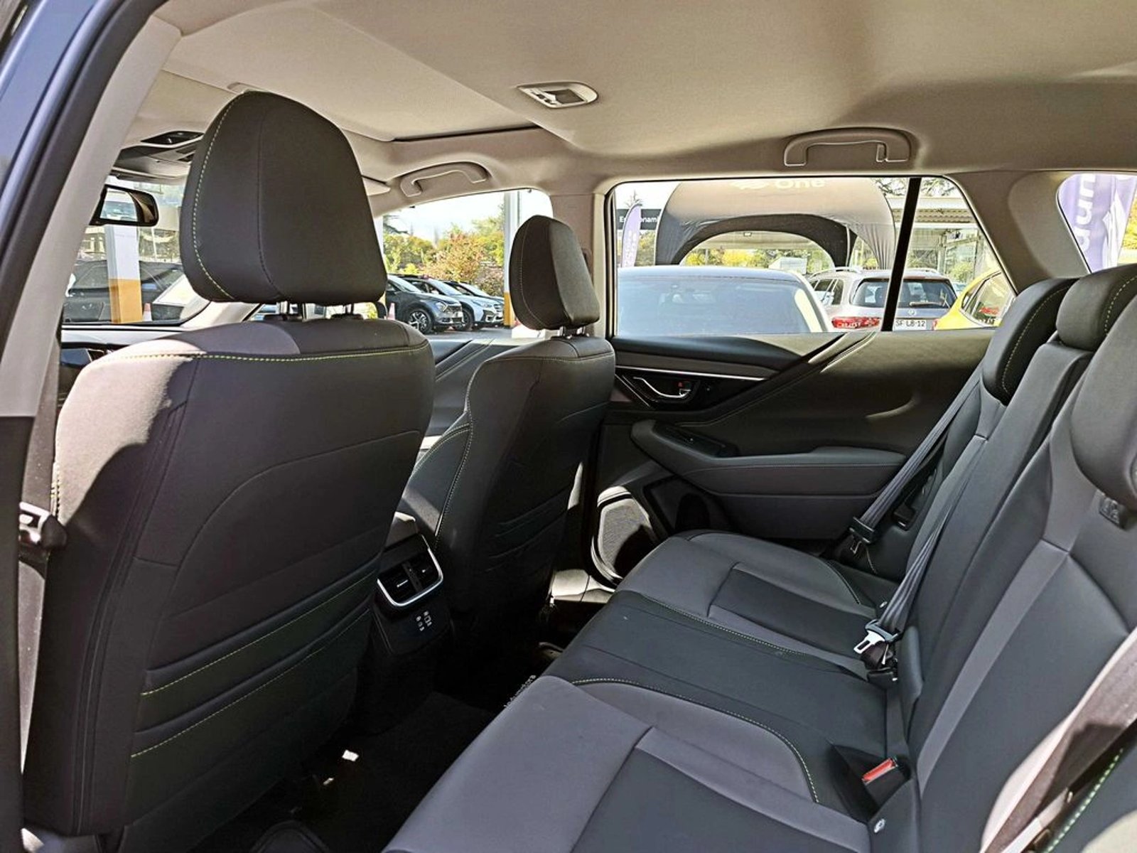 SUBARU OUTBACK 2.5 AWD  AT 4X4 2025 - Imagen 13 de 20