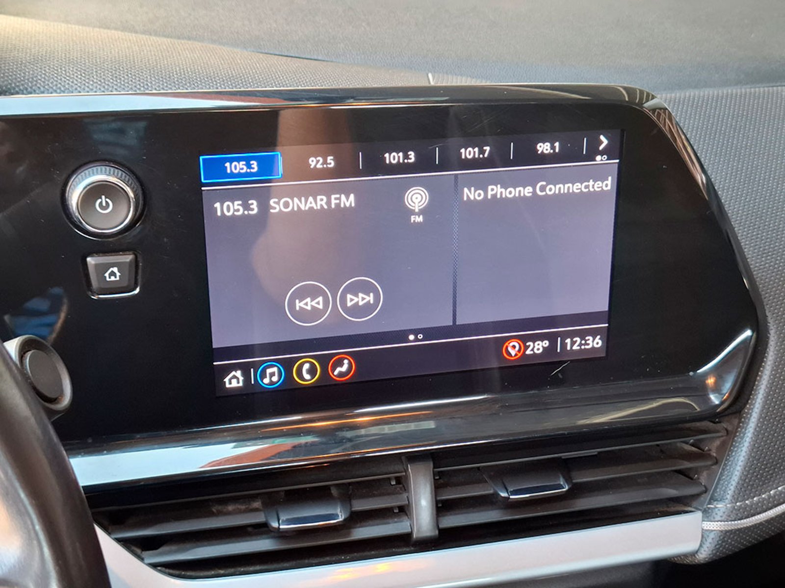 CHEVROLET MONTANA 1.2 PREMIER 2023 - Imagen 14 de 20