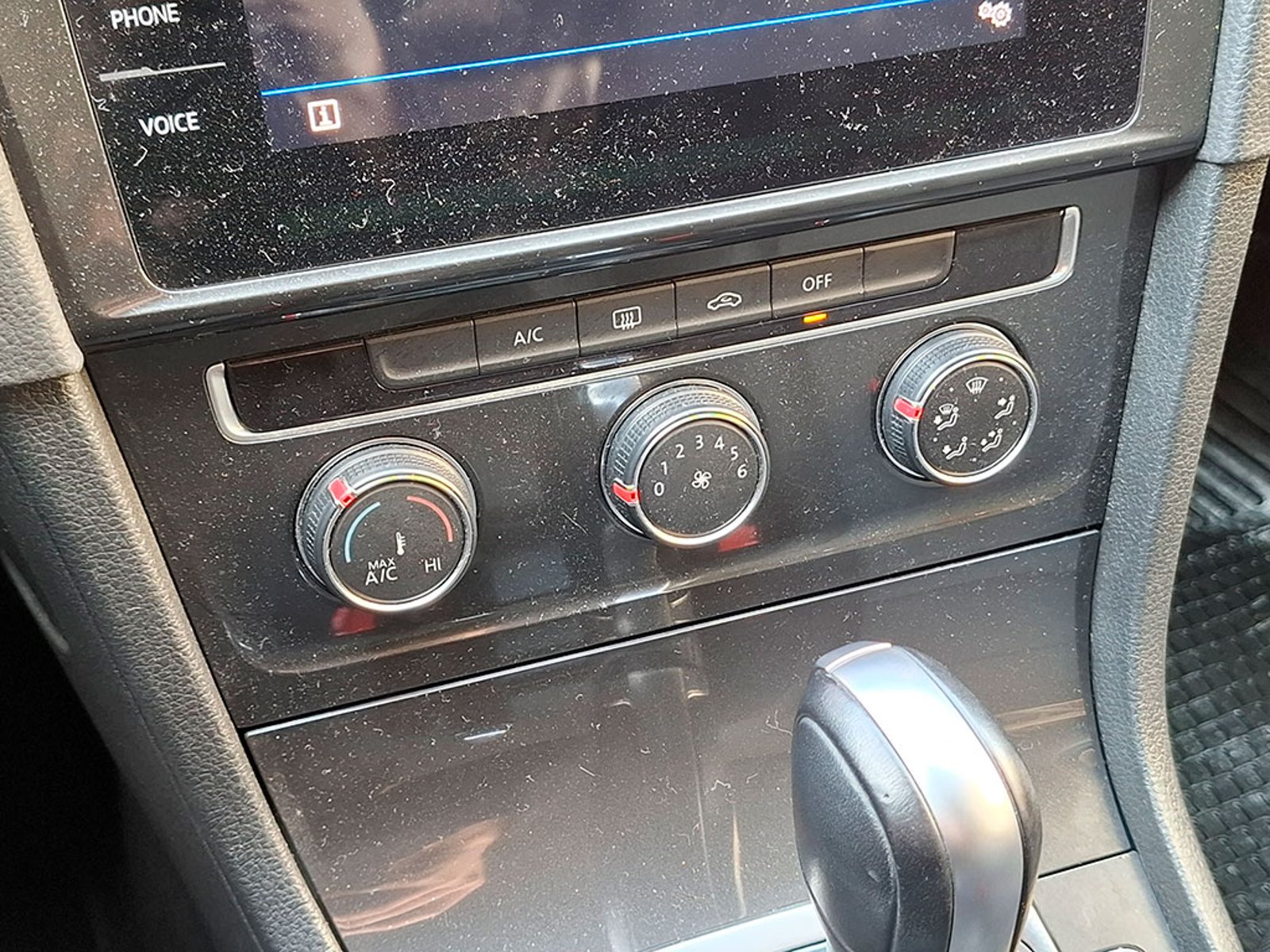 VOLKSWAGEN GOLF 1.6 AUT 2018 - Imagen 15 de 20